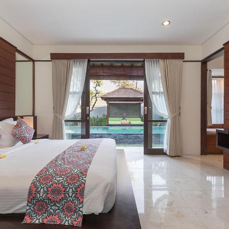 Villa Litera Seminyak Exterior foto