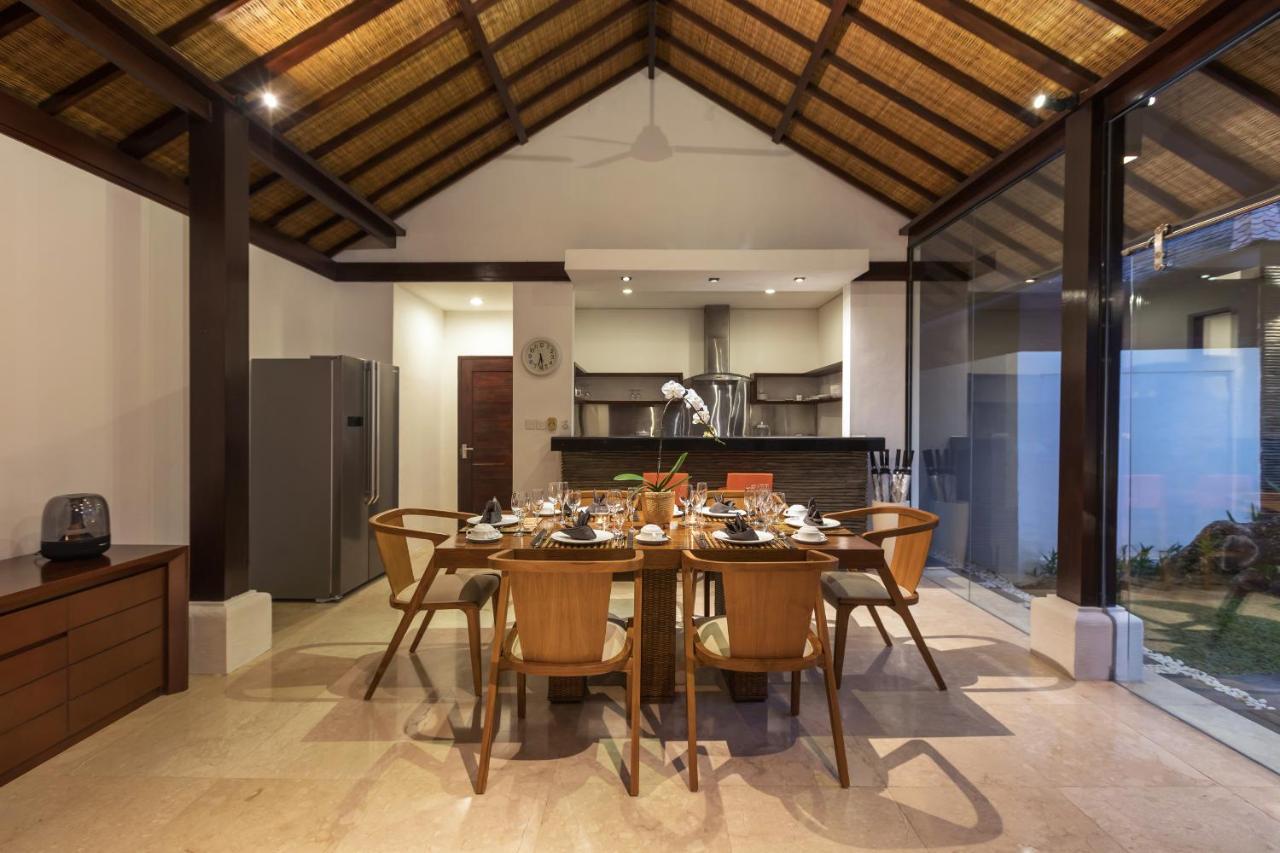 Villa Litera Seminyak Exterior foto