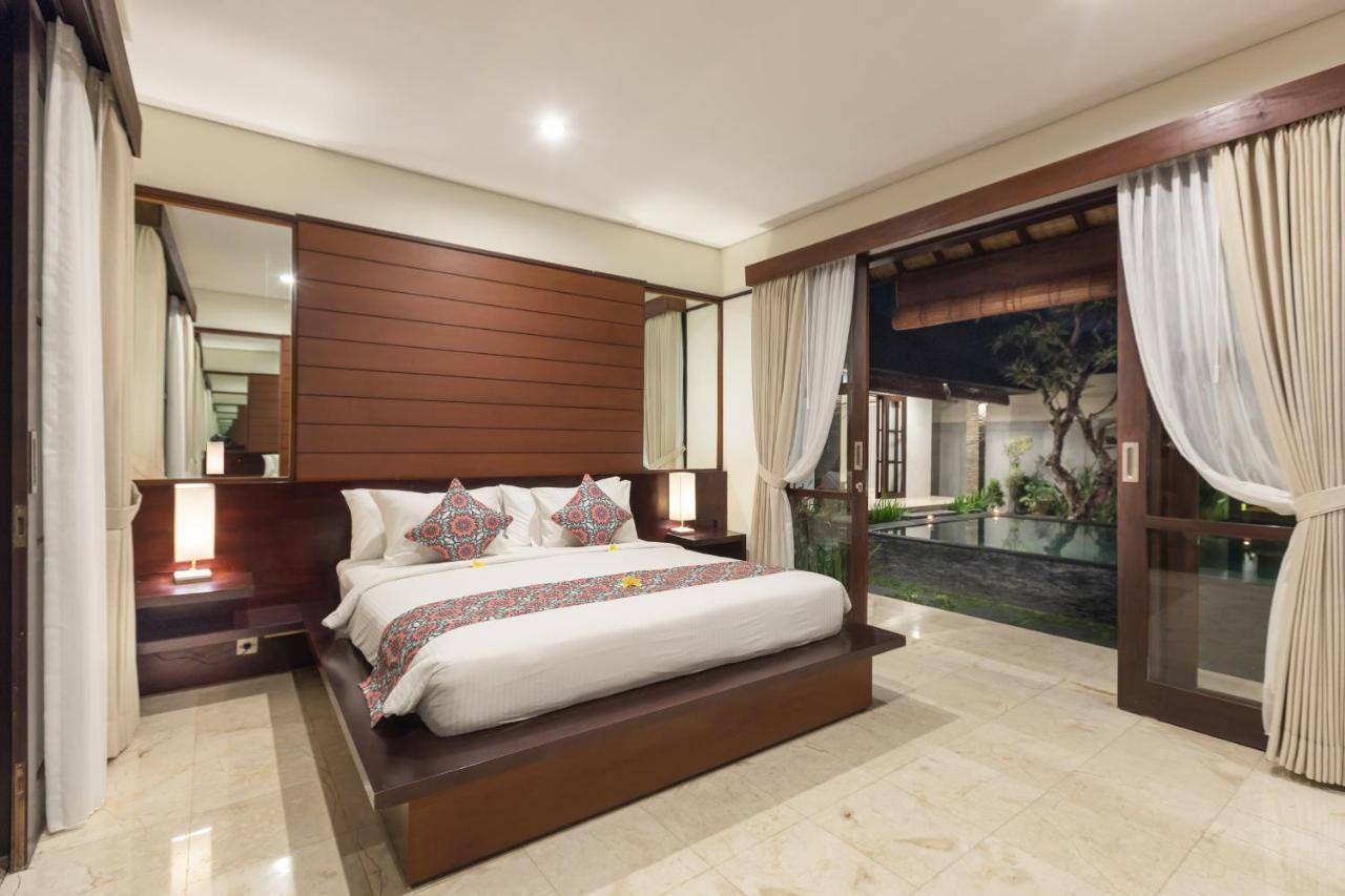 Villa Litera Seminyak Exterior foto